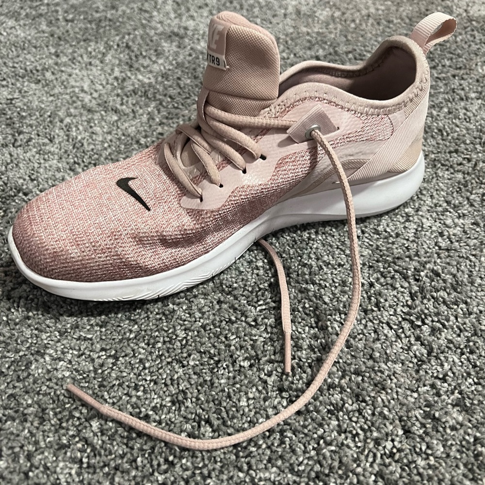 Nike Shoes - worn 1 time